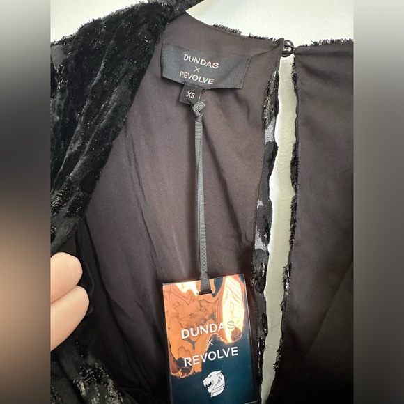 NWT dundas x revolve black evie mini dress | deep v long puff sleeves | size XS - Picture 8 of 9